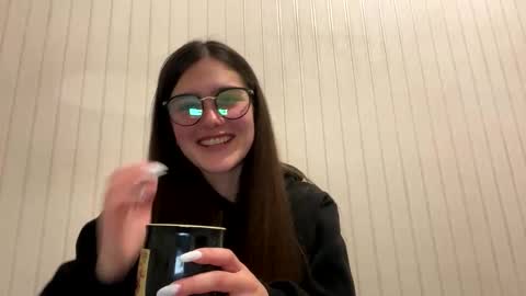 Snapshot of irisss31 chatting on February 8, 7:27 pm irisss31 online show from February 8, 7:27 pm