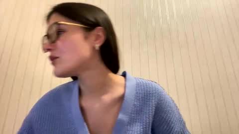 Snapshot of irisss31 chatting on February 9, 5:33 pm irisss31 online show from February 9, 5:33 pm