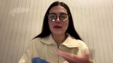 Snapshot of irisss31 chatting on February 22, 7:14 pm irisss31 online show from February 22, 7:14 pm