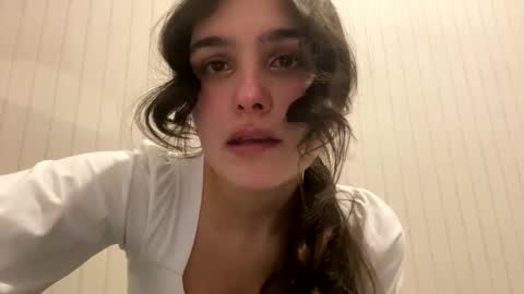 Snapshot of irisss31 chatting on February 24, 6:47 pm irisss31 online show from February 24, 6:47 pm