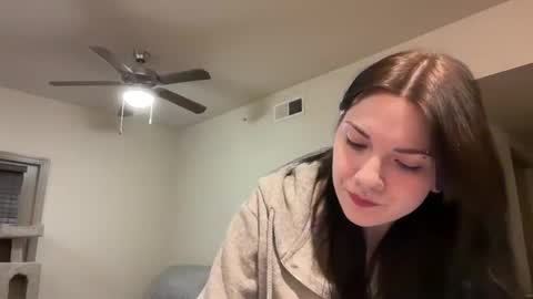 irissweets online show from September 21, 1:40 am