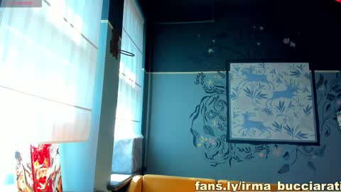 Snapshot of irma_bucciarati chatting on September 11, 11:43 am irma_bucciarati online show from September 11, 11:43 am