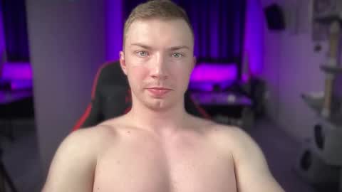 Iron online show from February 25, 9:35 pm