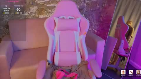 Iron Adele online show from February 3, 6:40 am