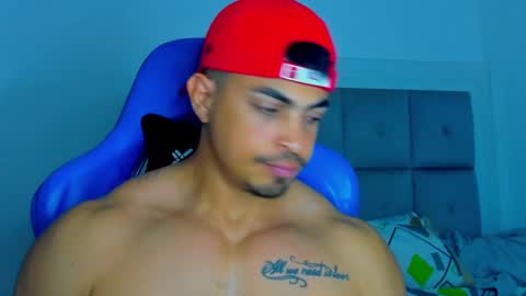 Snapshot of iron_coleman chatting on January 22, 7:03 am Iron online show from January 22, 7:03 am