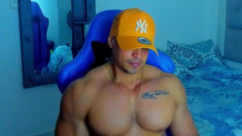 Snapshot of iron_coleman chatting on October 1, 4:13 pm Iron online show from October 1, 4:13 pm