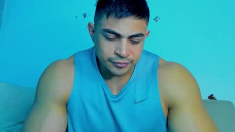 Iron online show from November 3, 11:15 pm