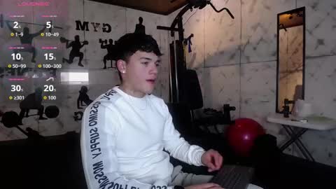 Iron Tous online show from February 13, 8:38 pm