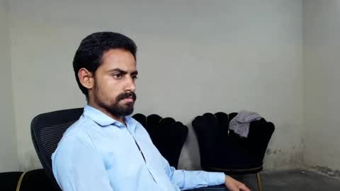 Snapshot of ironcharm4455 chatting on June 24, 7:24 pm Naveed online show from June 24, 7:24 pm