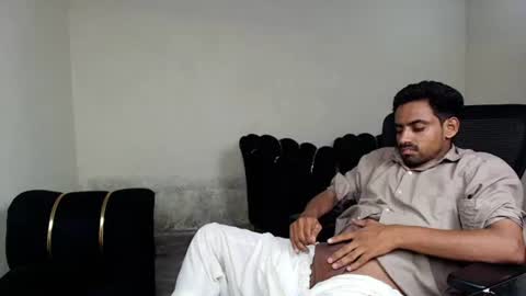 Snapshot of ironcharm4455 chatting on July 11, 6:10 pm Naveed online show from July 11, 6:10 pm