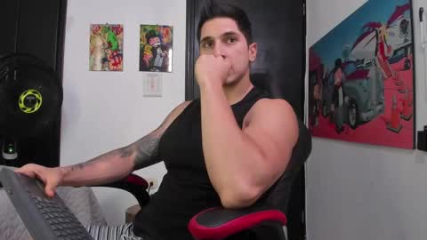 Snapshot of ironflex1 chatting on January 16, 6:27 pm Jake online show from January 16, 6:27 pm