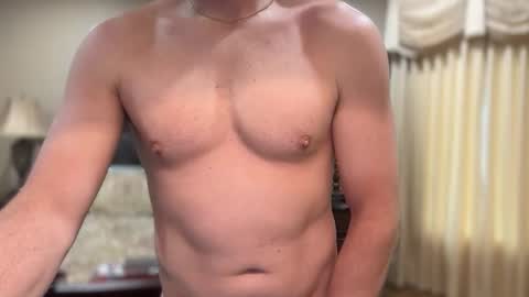 Leo online show from December 19, 8:05 pm