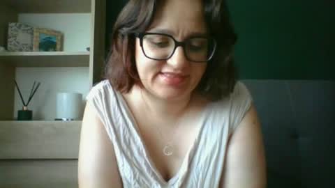 Paris online show from July 3, 5:25 am