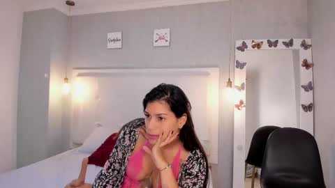 is_a_bell online show from December 2, 1:39 pm