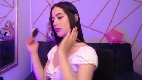 isa__rodriguez online show from May 12, 3:58 am