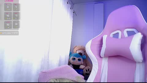 Isabella  online show from February 23, 1:42 pm