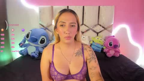 isa_klein online show from July 17, 6:42 am