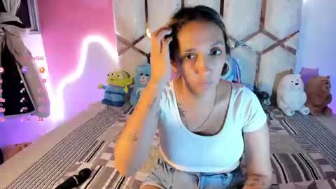 isa_klein online show from August 4, 3:43 am
