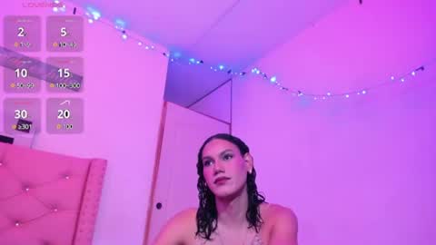 Snapshot of isa_lovestory chatting on August 8, 7:43 am isa_lovestory online show from August 8, 7:43 am