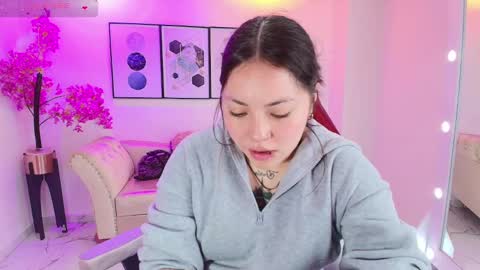 ISA online show from September 30, 7:52 pm