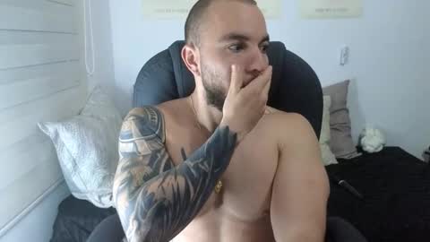 Isaac carter online show from October 22, 11:10 am