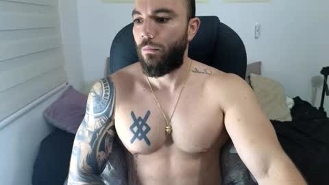 Isaac carter online show from November 11, 10:59 am