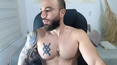 Isaac carter online show from December 3, 11:08 am