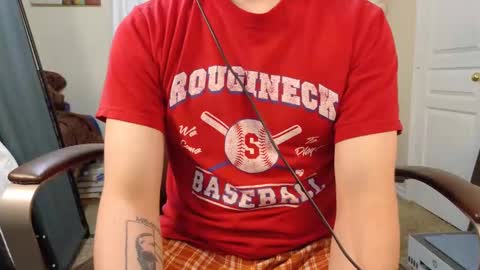 Snapshot of isaac_sheffield chatting on October 31, 9:38 pm isaac online show from October 31, 9:38 pm