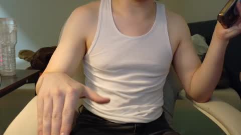 isaac online show from July 20, 11:23 am