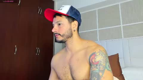 Isaac Surez online show from July 28, 4:39 pm