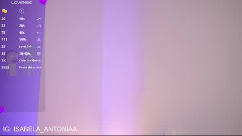 Snapshot of isabela_antonia_ chatting on October 22, 12:27 pm online show from October 22, 12:27 pm