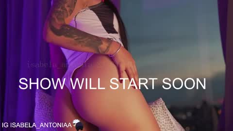 Snapshot of isabela_antonia_ chatting on June 3, 3:39 pm online show from June 3, 3:39 pm
