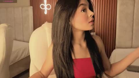 isabela  online show from March 6, 12:01 pm