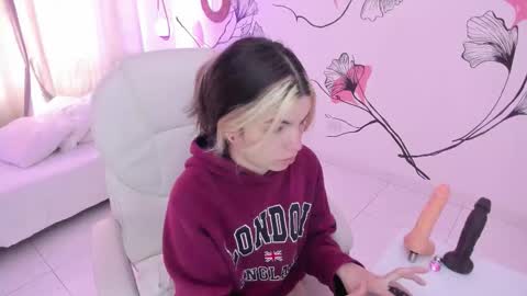 isabela_fiorelli online show from October 6, 1:08 pm