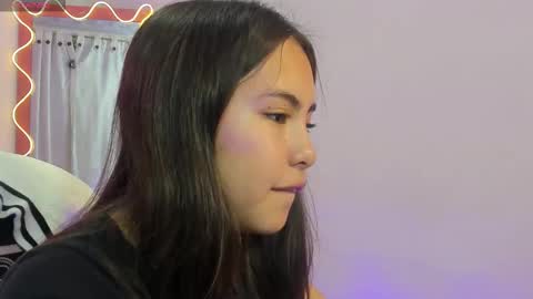 ISABELA  online show from December 1, 11:48 am