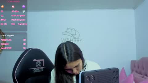ISABELA  online show from June 6, 11:37 am
