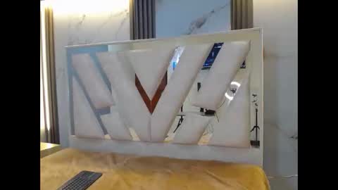 isabelabluecf online show from December 3, 4:05 pm