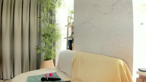 isabelastefano online show from April 29, 3:21 am
