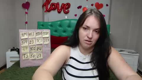 Snapshot of isabelblackberry chatting on July 10, 5:23 am IsabelBlackberry online show from July 10, 5:23 am