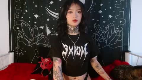    online show from October 17, 9:50 pm