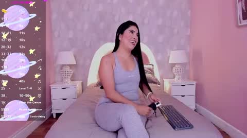 isabella__milf online show from July 14, 7:08 pm