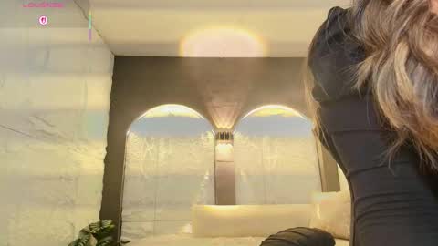 Isa  online show from January 18, 1:37 pm