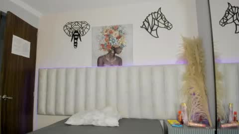 Snapshot of isabella_crofts chatting on November 1, 3:08 am isabella_crofts online show from November 1, 3:08 am