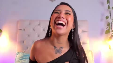 Snapshot of isabella_flowerss chatting on September 27, 9:31 pm online show from September 27, 9:31 pm