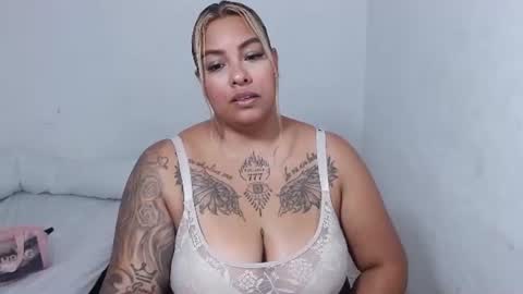  estefania online show from July 24, 1:53 pm
