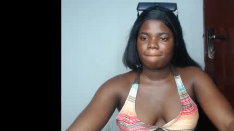 isabella online show from March 15, 6:52 am