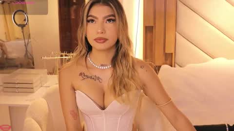 Isabella online show from December 18, 8:26 pm