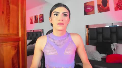 Isabella Moon9 online show from March 13, 11:28 am