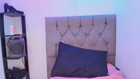 Isabella online show from July 28, 8:34 pm