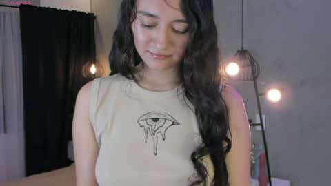 Snapshot of isabella_nowa chatting on April 8, 11:32 am Isabella Nowa online show from April 8, 11:32 am
